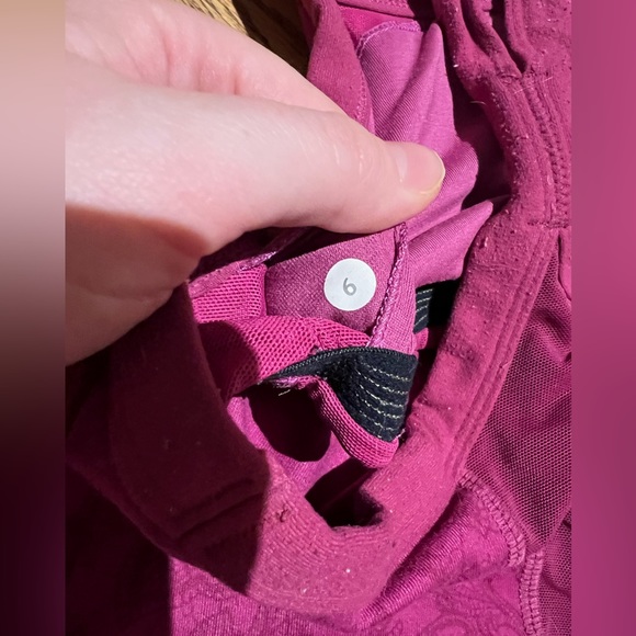 Lululemon Tank - Picture 2 of 3